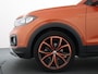 Volkswagen T-Cross 1.0 TSI Style | ACC | Achteruitrijcamera | Trekhaak | Navigatie!