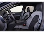 Volvo XC60 T6 Recharge AWD Plus Dark - IntelliSafe Assist & Surround - Harman/Kardon audio - Parkeercamera achter - Verwarmde voorstoelen, stuur & achterbank - Parkeersensoren voor & achter - Elektr. bedienb. voorstoelen met geheugen - Draadloze tel. lader - Extra getint glas - 21' LMV
