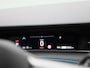 Volkswagen ID.7 Pro Business 77 kWh 286 PK| SOH 100% | Origineel Nederlands | 1e Eigenaar | Warmtepomp | Alcantara | Head-Updisplay | Stoelventilatie | Stoelverwarming
