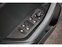 Skoda Karoq 1.5 TSI ACT 150pk DSG Business Edition Trekhaak Camera Keyless Sportstoelen Virtual Cockpit Navigatie