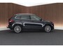 Skoda Karoq 1.5 TSI ACT 150pk DSG Business Edition Trekhaak Camera Keyless Sportstoelen Virtual Cockpit Navigatie