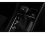 Skoda Karoq 1.5 TSI ACT 150pk DSG Business Edition Trekhaak Camera Keyless Sportstoelen Virtual Cockpit Navigatie