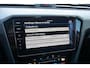 Volkswagen Passat Variant 1.5 TSI 150pk DSG Business | Trekhaak | Elektrische Achterklep | Keyless