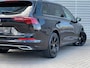 Volkswagen Golf Variant 1.5 eTSI Style / Trekhaak / Matrix Led / Head Up Display / Achteruitrijcamera / 18'' LMV / VW