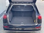 Volkswagen Golf Variant 1.5 eTSI Style / Trekhaak / Matrix Led / Head Up Display / Achteruitrijcamera / 18'' LMV / VW