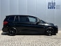 BMW 2-Serie Gran Tourer 220i Automaat 7-persoons High Executive Launch Edition M-Sport Trekhaak leder Panoramadak Navigatie Head-Up Sportstoelen Leder Led 18 Inch Velgen NL Auto