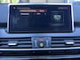 BMW 2-Serie Gran Tourer 220i Automaat 7-persoons High Executive Launch Edition M-Sport Trekhaak leder Panoramadak Navigatie Head-Up Sportstoelen Leder Led 18 Inch Velgen NL Auto