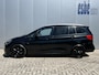 BMW 2-Serie Gran Tourer 220i Automaat 7-persoons High Executive Launch Edition M-Sport Trekhaak leder Panoramadak Navigatie Head-Up Sportstoelen Leder Led 18 Inch Velgen NL Auto