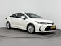 Toyota Corolla Sedan 1.8 Hybrid Active | NL-Auto | Apple Carplay/Android Auto | Parkeercamera | Onderweg-naar-dealer