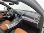 Mercedes-Benz C-klasse 300 e Business Solution AMG | Nightpakket | Comfortpakket Plus | Trekhaak | Burmester® 3D surround sound | Panoramaschuifdak | Middenconsole metaalstructuur | GUARD 360° Plus | 360° camera | 18'' vijfspaaks AMG-velgen |
