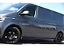 Volkswagen Transporter 2.0 TDI L2H1 30 Bulli Virtual Cockpit, Adaptieve Cruise, Camera, 150pk, 2 x Schuifdeur, Stoelverwarming, Standkachel, LED, Automaat, Uniek!