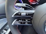 Mercedes-Benz GLB 250+ Business Solution AMG 85.5 kWh | Panoramadak | Stoelverwarming | LED koplampen | Sfeerverlichting| Sportstoelen |