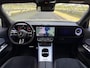 Mercedes-Benz GLB 250+ Business Solution AMG 85.5 kWh | Panoramadak | Stoelverwarming | LED koplampen | Sfeerverlichting| Sportstoelen |