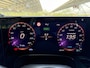 Mercedes-Benz GLB 250+ Business Solution AMG 85.5 kWh | Panoramadak | Stoelverwarming | LED koplampen | Sfeerverlichting| Sportstoelen |