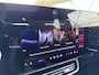 Mercedes-Benz GLB 250+ Business Solution AMG 85.5 kWh | Panoramadak | Stoelverwarming | LED koplampen | Sfeerverlichting| Sportstoelen |