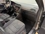 Volkswagen Tiguan 1.5 TSI ACT Highline Business R Line Airco ECC | Panorama | Trekhaak | Virtual | Adaptive Cruise | Camera | Massage | Isofix | NAP