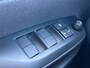 Toyota Yaris 1.5 Hybrid 115 Comfort **EMOTIONAL RED METALLIC/ NIEUWE AUTO/ DIRECT LEVERBAAR**