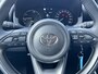 Toyota Yaris 1.5 Hybrid 115 Comfort **EMOTIONAL RED METALLIC/ NIEUWE AUTO/ DIRECT LEVERBAAR**