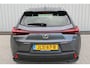 Lexus UX 250h | Incl. 12 maanden garantie | Achteruitrijcamera | Keyless entry/start | Climate controle | Cruise controle | Lane Assist | DAB | Draadloze telefoonlader | Apple CarPlay/Android Auto |