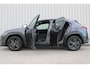 Lexus UX 250h | Incl. 12 maanden garantie | Achteruitrijcamera | Keyless entry/start | Climate controle | Cruise controle | Lane Assist | DAB | Draadloze telefoonlader | Apple CarPlay/Android Auto |