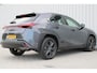 Lexus UX 250h | Incl. 12 maanden garantie | Achteruitrijcamera | Keyless entry/start | Climate controle | Cruise controle | Lane Assist | DAB | Draadloze telefoonlader | Apple CarPlay/Android Auto |