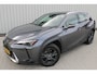 Lexus UX 250h | Incl. 12 maanden garantie | Achteruitrijcamera | Keyless entry/start | Climate controle | Cruise controle | Lane Assist | DAB | Draadloze telefoonlader | Apple CarPlay/Android Auto |