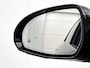 Mercedes-Benz E-klasse 300 e Business Solution AMG | Comfortpakket Plus | Parkeerpakket met 360°-camera | Nightpakket | Winterpakket | Trekhaak | GUARD 360° | Panoramaschuifdak | Warmtewerend, donkergetint glas | Middenconsole in zwart essenhout | 19-inch vijfspaaks AMG velgen |