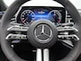 Mercedes-Benz E-klasse 300 e Business Solution AMG | Comfortpakket Plus | Parkeerpakket met 360°-camera | Nightpakket | Winterpakket | Trekhaak | GUARD 360° | Panoramaschuifdak | Warmtewerend, donkergetint glas | Middenconsole in zwart essenhout | 19-inch vijfspaaks AMG velgen |
