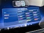 Mercedes-Benz E-klasse 300 e Business Solution AMG | Comfortpakket Plus | Parkeerpakket met 360°-camera | Nightpakket | Winterpakket | Trekhaak | GUARD 360° | Panoramaschuifdak | Warmtewerend, donkergetint glas | Middenconsole in zwart essenhout | 19-inch vijfspaaks AMG velgen |