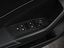 Volkswagen T-Roc 1.5 TSI 150pk Automaat R-Line Navigatie Apple Carplay/Android Auto Camera Parkeersensoren Adaptive Cruise Control Stoelverwarming Virtual Cockpit Elektrische achterklep Getinte ramen Climate Control