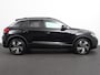 Volkswagen T-Roc 1.5 TSI 150pk Automaat R-Line Navigatie Apple Carplay/Android Auto Camera Parkeersensoren Adaptive Cruise Control Stoelverwarming Virtual Cockpit Elektrische achterklep Getinte ramen Climate Control