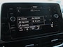Volkswagen T-Roc 1.5 TSI 150pk Automaat R-Line Navigatie Apple Carplay/Android Auto Camera Parkeersensoren Adaptive Cruise Control Stoelverwarming Virtual Cockpit Elektrische achterklep Getinte ramen Climate Control