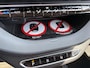 Fiat 500e 24 kWh RED Achteruitrijcamera - Airco - Navigatie - Parkeersensoren achter - Apple carplay - Bluetooth - Cruise control - Keyless start - Led verlichting - Stuur multifunctioneel - Rijstrooksensor - Elektrische ramen