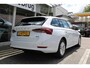 Skoda Octavia Combi 1.0 e-TSI 110pk Business Edition DSG Automaat / Navigatie / LED / LM 16 inch / Parkeersensoren / Elektr klep