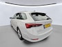 Skoda Octavia Combi 1.0 e-TSI 110pk Business Edition DSG Automaat / Navigatie / LED / LM 16 inch / Parkeersensoren / Elektr klep