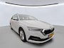 Skoda Octavia Combi 1.0 e-TSI 110pk Business Edition DSG Automaat / Navigatie / LED / LM 16 inch / Parkeersensoren / Elektr klep