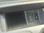Hyundai Kona Electric EV Premium 64 kWh / Dealer onderhouden / SOH 97,90% / Fabrieksgarantie tot 03-2027 / CCS snelladen / All season banden / Head Up Display / Warmtepomp / Adaptief cruise control / Stoelverwarming / Achteruitrijcamera / Apple Carplay Android Auto /