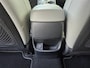 Hyundai Kona Electric EV Premium 64 kWh / Dealer onderhouden / SOH 97,90% / Fabrieksgarantie tot 03-2027 / CCS snelladen / All season banden / Head Up Display / Warmtepomp / Adaptief cruise control / Stoelverwarming / Achteruitrijcamera / Apple Carplay Android Auto /