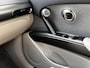 Genesis GV60 AWD 307 PK / Fabrieksgarantie tot 12-2027 / Accu SoH 95,5 % / Batterij 8 jaar / 1.600 kg afneembare trekhaak / WLTP 470 km / CCS snel laden / Leder / HUD / Camera 360° / Stoelventilatie / Stuur- & stoelverwarming / Ergo stoel / 20" LM wielen & All Season banden /