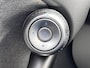 Genesis GV60 AWD 307 PK / Fabrieksgarantie tot 12-2027 / Accu SoH 95,5 % / Batterij 8 jaar / 1.600 kg afneembare trekhaak / WLTP 470 km / CCS snel laden / Leder / HUD / Camera 360° / Stoelventilatie / Stuur- & stoelverwarming / Ergo stoel / 20" LM wielen & All Season banden /