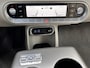 Genesis GV60 AWD 307 PK / Fabrieksgarantie tot 12-2027 / Accu SoH 95,5 % / Batterij 8 jaar / 1.600 kg afneembare trekhaak / WLTP 470 km / CCS snel laden / Leder / HUD / Camera 360° / Stoelventilatie / Stuur- & stoelverwarming / Ergo stoel / 20" LM wielen & All Season banden /