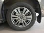 Ford Transit Custom 320 2.5 PHEV L2H1 Limited DC | Dealer onderhouden | Trekhaak | Driver Assistent Pack Ultimate | Dual-zone automatische airconditioning | 17 inch lichtmetalen velgen (Carbonised Grey) | 12V aansluitpunt in laadruimte | 8-weg verstelbare & verwarmbare passagiersstoel