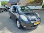 Toyota Yaris 1.3 VVTi Aspiration nette goed onderhouden yaris!