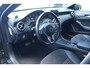 Mercedes-Benz A-klasse 180 Ambition / AMG Line / Cruise Control
