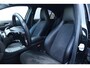 Mercedes-Benz A-klasse 180 Ambition / AMG Line / Cruise Control