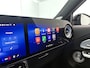Mercedes-Benz GLB 250+ Business Solution AMG 7p. 85.5 kWh | Premium Plus pakket | Winterpakket | Nightpakket | Parkeerpakket | Trekhaak | Vast panoramadak | GUARD 360° | 19” vijfspaaks lichtmetalen AMG-velgen | Burmester® 3D surround sound |
