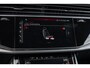 Audi Q8 55 TFSI e quattro Pro Line S 394PK | Trekhaak | 4-wielsturing | Panorama Dak | B&O | Nachtzicht | 360 Camera | Sfeerverlichting