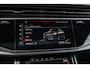 Audi Q8 55 TFSI e quattro Pro Line S 394PK | Trekhaak | 4-wielsturing | Panorama Dak | B&O | Nachtzicht | 360 Camera | Sfeerverlichting