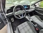 Volkswagen Golf 1.5 eHybrid GTE 272PK DSG/AUTO | Glazen panorama-dak | Head-up display | Achteruitrijcamera | Navigatie | Dodehoek detectie | Stoel/stuurverwarming | Matrix-led | Apple carplay Android auto | DAB | 18"LMV