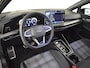 Volkswagen Golf 1.5 eHybrid GTE 272PK DSG/AUTO | Glazen panorama-dak | Head-up display | Achteruitrijcamera | Navigatie | Dodehoek detectie | Stoel/stuurverwarming | Matrix-led | Apple carplay Android auto | DAB | 18"LMV